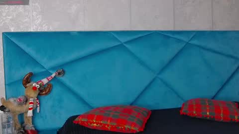 Alyse online show from February 13, 2025, 6:05 pm