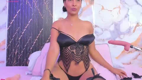 alyson__a online show from November 22, 2025, 12:26 pm