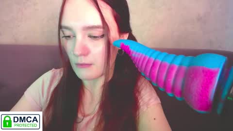 Alyssa online show from October 30, 2025, 9:33 am