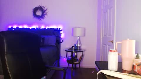 Alyssiaamorexo online show from March 28, 2026, 5:23 pm