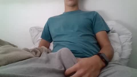 Snapshot of alzuhki chatting on October 29, 2025, 8:49 am alzuhki online show from October 29, 2025, 8:49 am