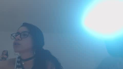 valentia online show from November 9, 2025, 1:59 am