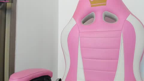 Amaia Mendoza online show from January 18, 2025, 7:37 pm