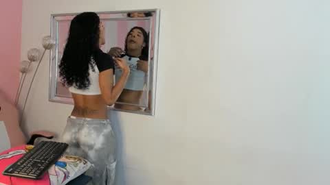 amaia_monroe online show from February 26, 2026, 4:00 am