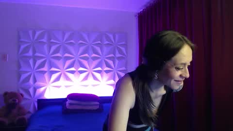 Snapshot of amalett chatting on March 3, 2026, 11:27 am Amalett online show from March 3, 2026, 11:27 am