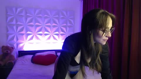 Snapshot of amalett chatting on March 20, 2026, 12:26 am Amalett online show from March 20, 2026, 12:26 am