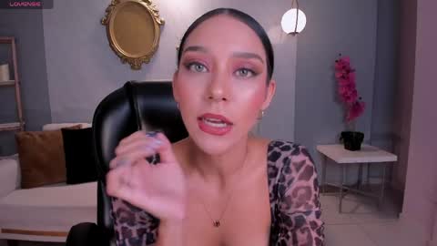 Amalia cruss online show from May 14, 2026, 9:21 pm