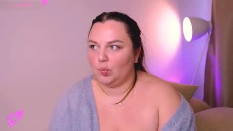 Snapshot of amalia_minkxx chatting on February 23, 2025, 6:39 am amalia_minkxx online show from February 23, 2025, 6:39 am