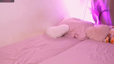 Snapshot of amalia_minkxx chatting on November 18, 2025, 5:28 pm amalia_minkxx online show from November 18, 2025, 5:28 pm