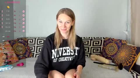 Snapshot of amalia_mio chatting on November 16, 2025, 7:58 am Amalia online show from November 16, 2025, 7:58 am