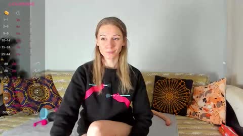 Snapshot of amalia_mio chatting on January 8, 2026, 8:16 am Amalia online show from January 8, 2026, 8:16 am