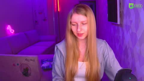 Snapshot of amaliaqueen999 chatting on December 7, 2024, 2:13 pm Amalia online show from December 7, 2024, 2:13 pm