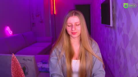 Snapshot of amaliaqueen999 chatting on December 15, 2024, 1:22 pm Amalia online show from December 15, 2024, 1:22 pm