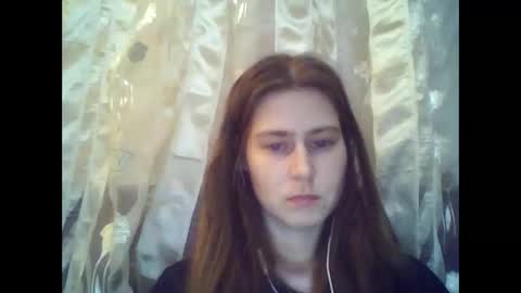 Dog mama online show from April 21, 2026, 8:23 pm