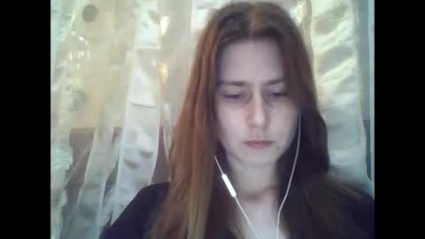 Dog mama online show from April 25, 2026, 7:00 pm