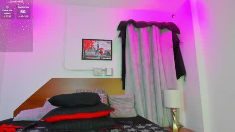 amanda29_ online show from June 1, 2026, 7:04 pm