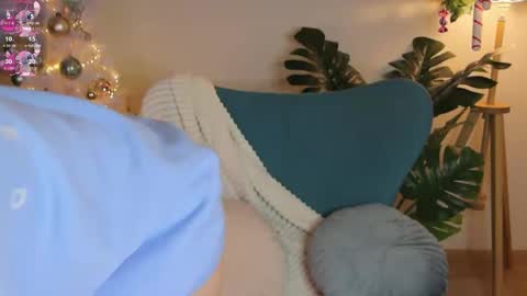 Snapshot of amanda__fox chatting on December 26, 2024, 7:49 pm Amanda fox online show from December 26, 2024, 7:49 pm