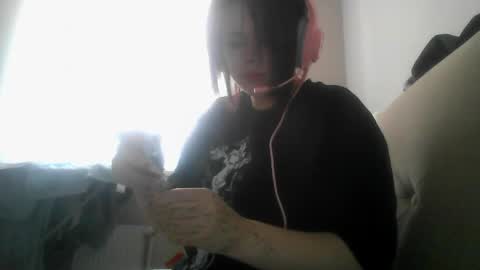 amanda_mia online show from April 16, 2026, 11:00 am