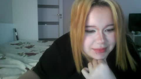 Snapshot of amanda_mia chatting on June 26, 2026, 4:22 pm amanda_mia online show from June 26, 2026, 4:22 pm