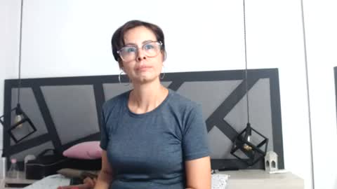 amanda_ramirez online show from July 4, 2026, 8:04 pm