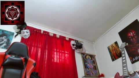 Amanda Valeska online show from April 2, 2026, 4:04 pm