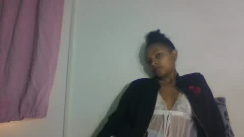 Snapshot of amandaaa25 chatting on September 26, 2025, 7:01 am amandaaa25 online show from September 26, 2025, 7:01 am