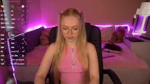 Snapshot of amandaafire chatting on February 21, 2025, 7:34 am Amanda online show from February 21, 2025, 7:34 am