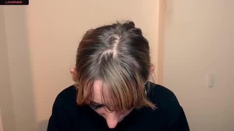 Amanda online show from September 17, 2025, 8:05 am