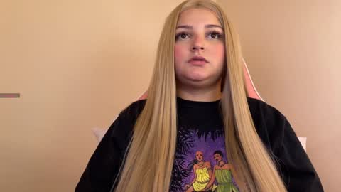 Amandha online show from January 2, 2025, 5:50 pm