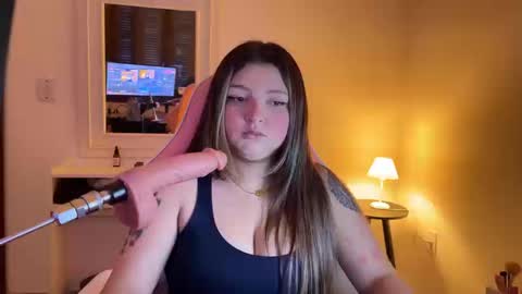 Amandha online show from September 24, 2025, 8:34 pm