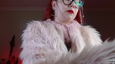 Snapshot of amanita__pantherina chatting on December 10, 2024, 9:44 am Goddess Amanita online show from December 10, 2024, 9:44 am