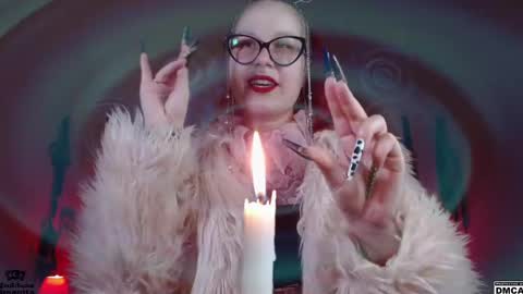 Snapshot of amanita__pantherina chatting on December 10, 2024, 12:49 pm Goddess Amanita online show from December 10, 2024, 12:49 pm