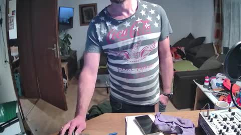 Snapshot of amanpur chatting on November 3, 2025, 12:02 am amanpur online show from November 3, 2025, 12:02 am