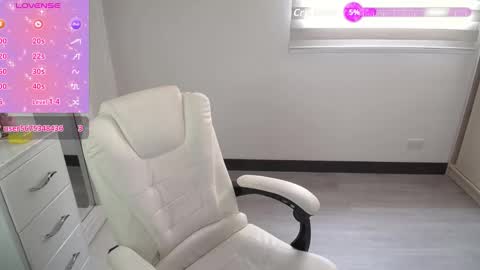 amara_silk online show from March 3, 2026, 5:41 pm