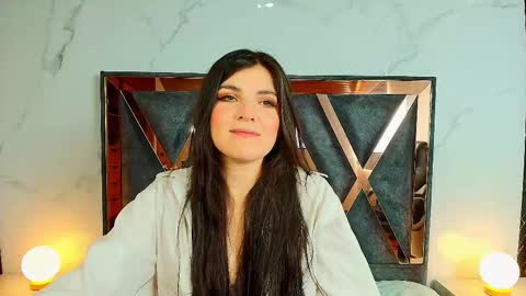 Snapshot of amara_vega chatting on September 25, 2025, 11:58 am Amara Vega online show from September 25, 2025, 11:58 am