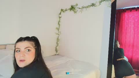 Snapshot of amara_vega chatting on June 30, 2026, 2:07 pm Amara Vega online show from June 30, 2026, 2:07 pm
