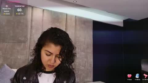 Emily online show from November 24, 2025, 11:32 am