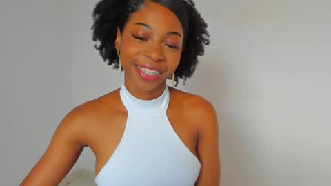 Snapshot of amatiistur chatting on December 13, 2024, 7:43 pm Tammy online show from December 13, 2024, 7:43 pm