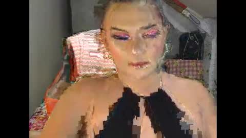 Snapshot of amazingdollshemale chatting on October 28, 2025, 10:08 am amazingdollshemale online show from October 28, 2025, 10:08 am