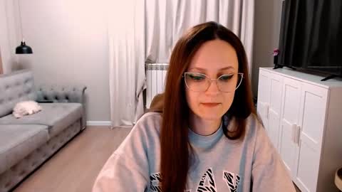 Snapshot of amazingeyes89 chatting on January 15, 2025, 2:24 pm Izza online show from January 15, 2025, 2:24 pm