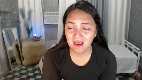 Snapshot of amazingruby_ chatting on December 6, 2024, 4:36 am amazingruby_ online show from December 6, 2024, 4:36 am