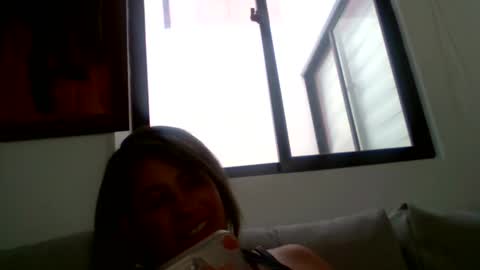 ambar_cortes online show from February 18, 2026, 8:16 pm