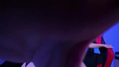 ambar_love22 online show from November 5, 2025, 11:49 pm