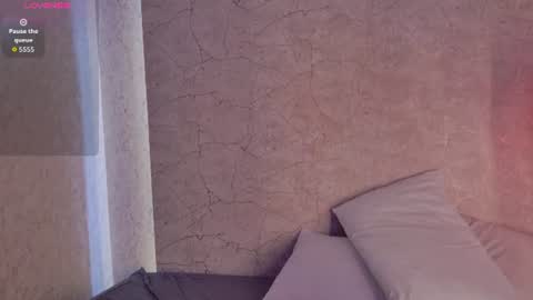 ambar_midnigth online show from July 3, 2026, 3:13 am