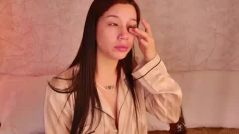 ambar_midnigth online show from July 9, 2026, 5:00 am
