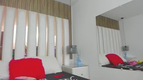 AmbarGills online show from January 6, 2026, 1:04 pm