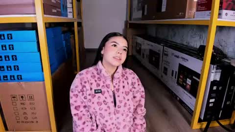 Ambarina  online show from April 16, 2026, 11:33 am