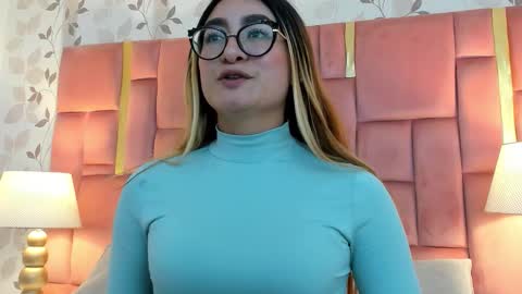 AmbarSantany  online show from November 3, 2025, 10:10 pm