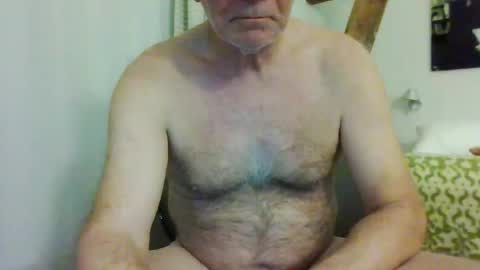 Snapshot of ambassador54 chatting on October 17, 2025, 9:06 pm Ambassador54 online show from October 17, 2025, 9:06 pm