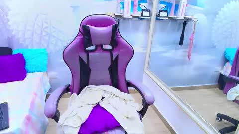 ambel_rose online show from May 28, 2026, 10:29 pm
